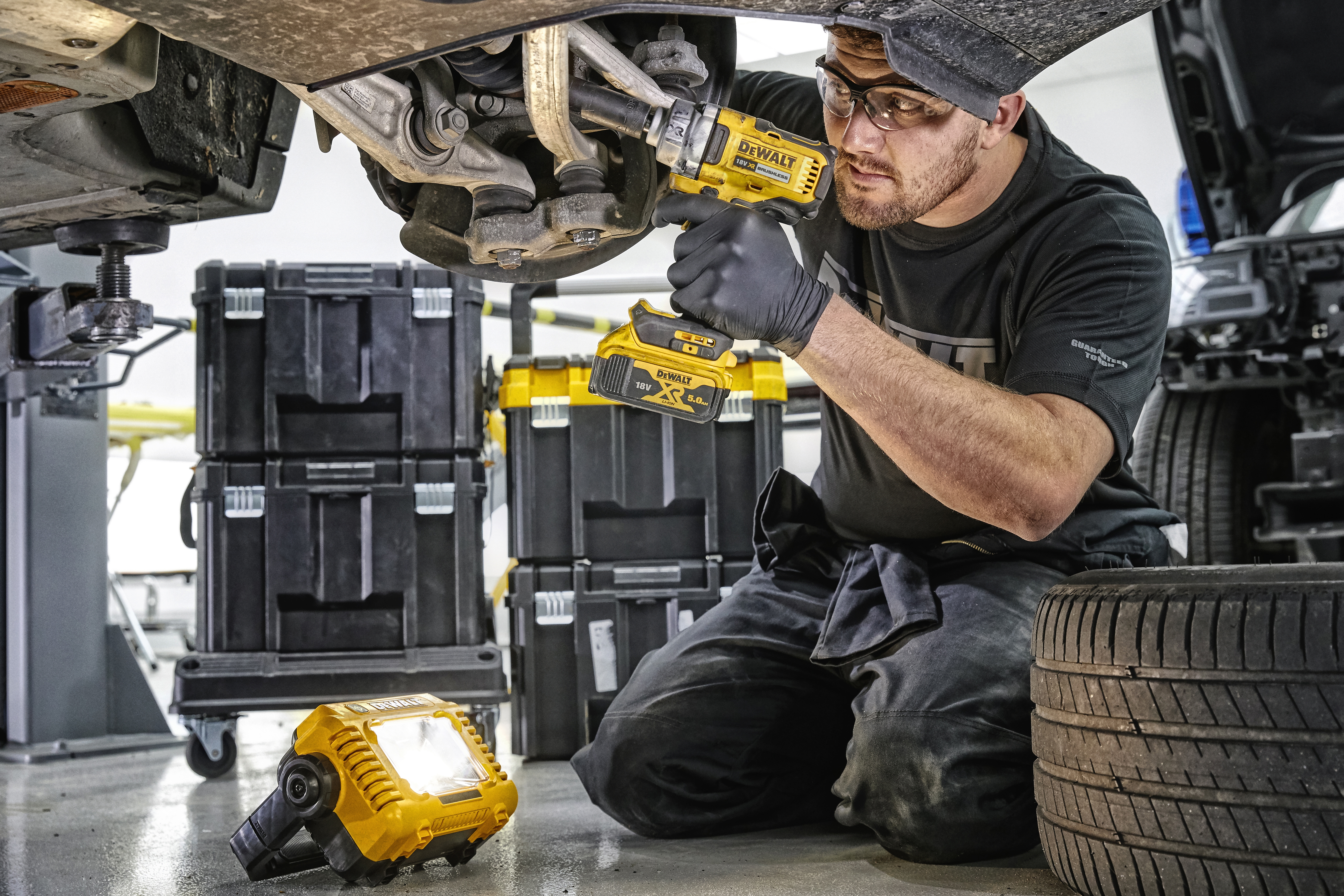Dewalt DCL077-XJ,  Akku-Baustellenleuchte, Basisv., LED Akku-Baustellenleuchte, Basisversion