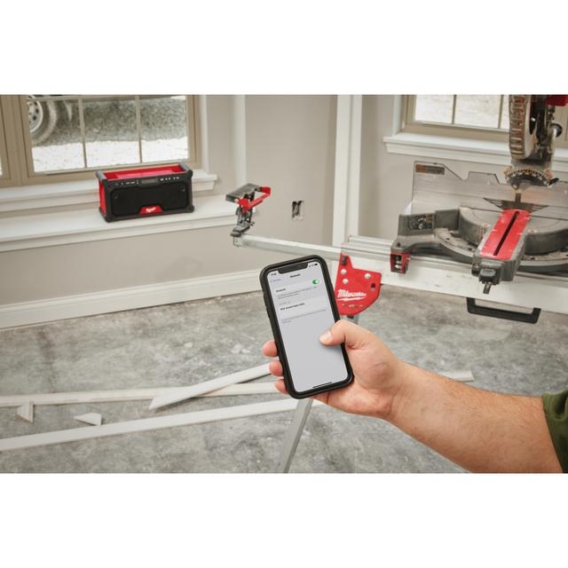 Milwaukee M18RADDAB+G2-0 M18™ Akku-Baustellenradio DAB+