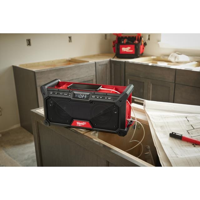 Milwaukee M18RADDAB+G2-0 M18™ Akku-Baustellenradio DAB+