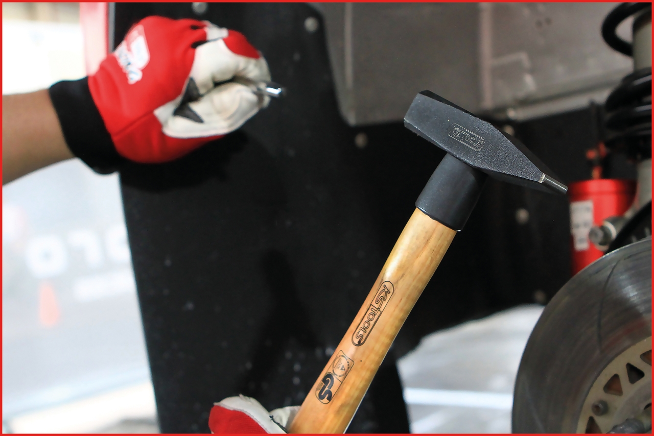 KSTOOLS Schlosserhammer mit Hickorystiel, 500g