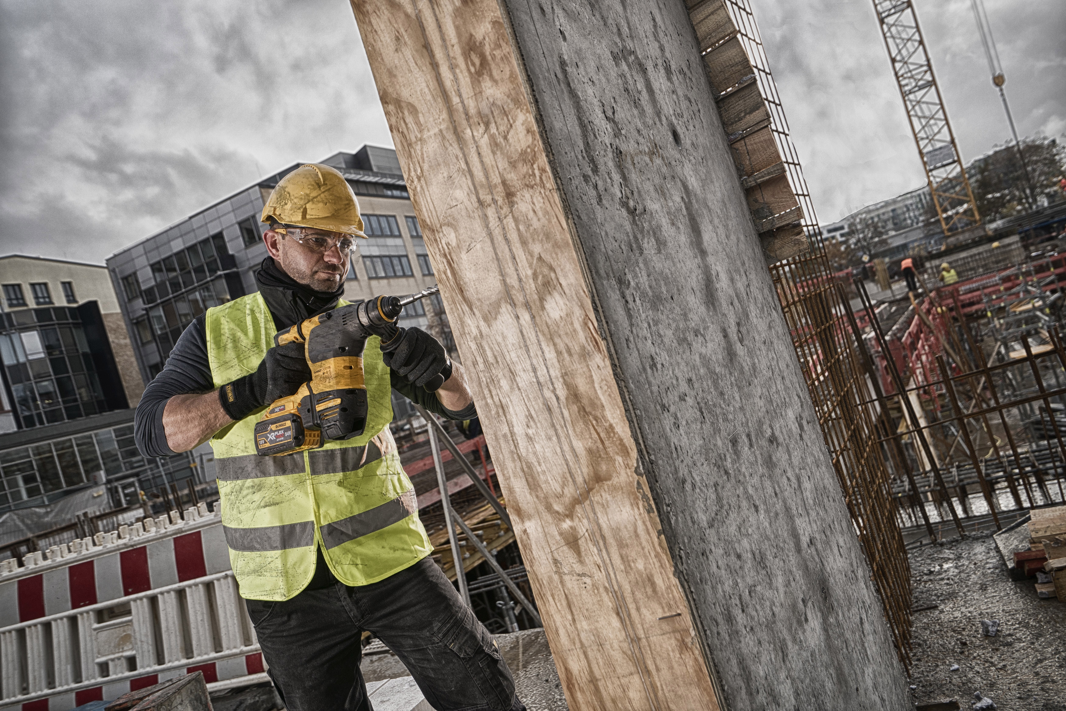 Dewalt DCH333X2-QW,  Akku-Kombihammer SDS-plus, 54V, 54 Volt / 162 Wh SDS-plus Akku-Kombihammer 30mm (bürstenlos), 3,5 Joule, UTC