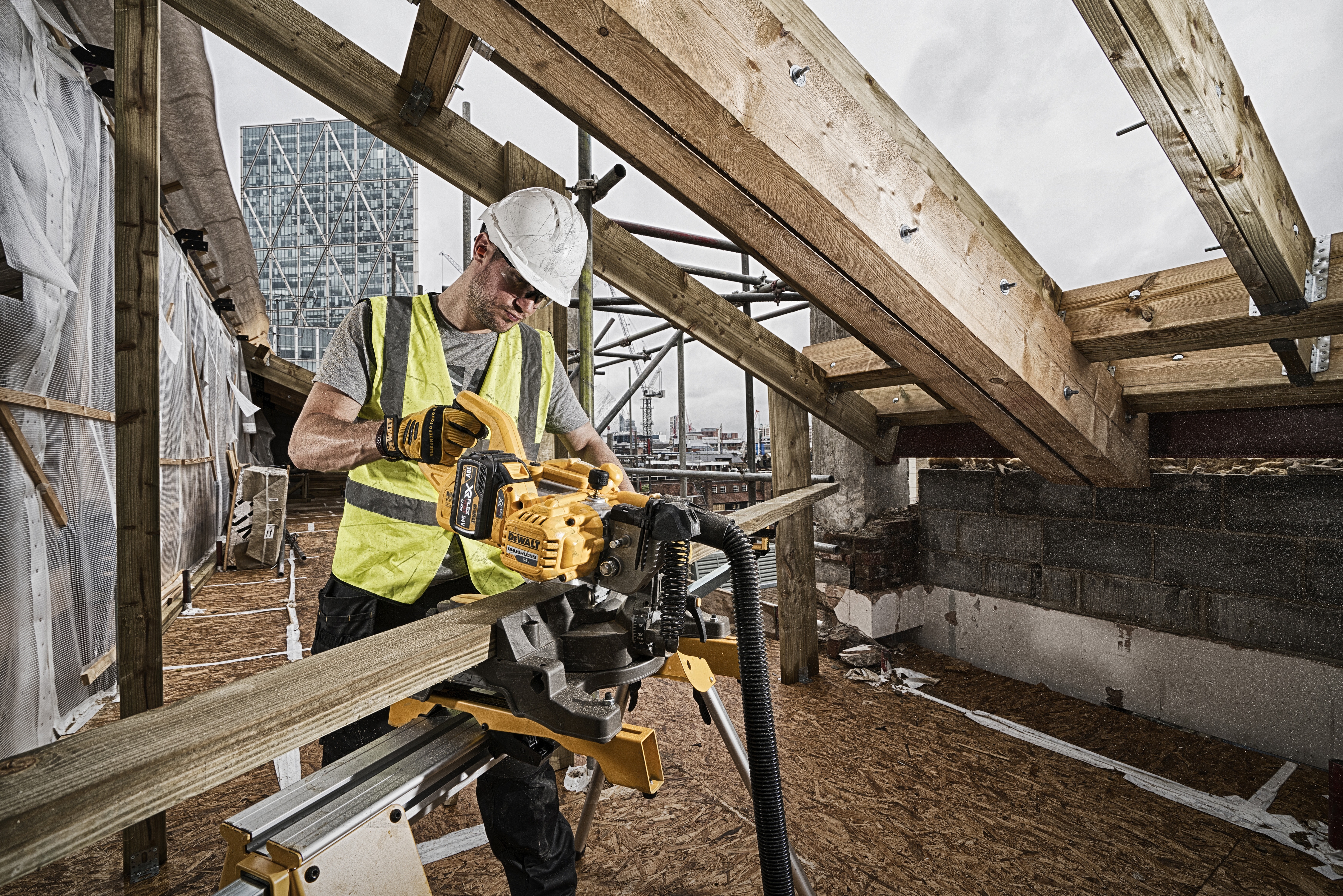 Dewalt DCS777N-XJ,  Akku-Paneelsaege, 54V, Basisv., 54 Volt Akku-Paneelsäge 216 mm (bürstenlos), XPS - Basisversion