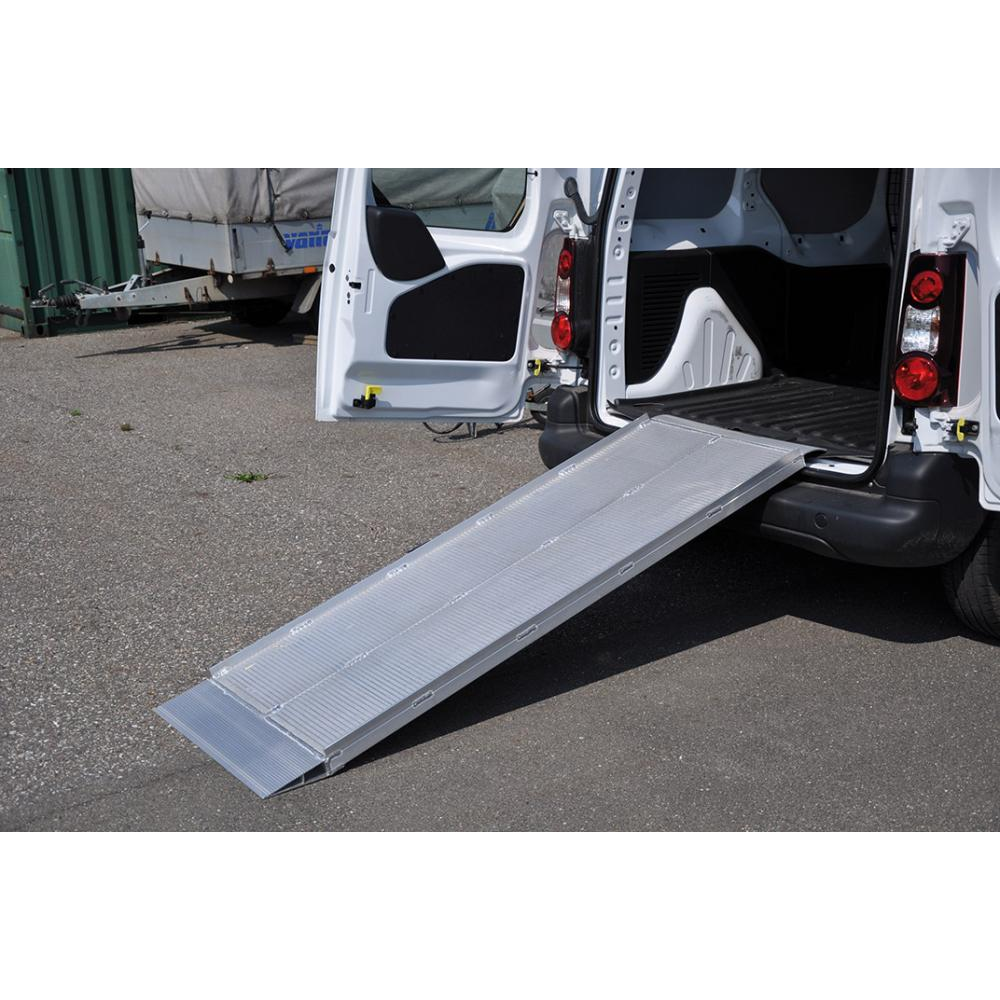 Aluminium-Breitrampe Breitrampen m. Rand Typ 2000L-700V