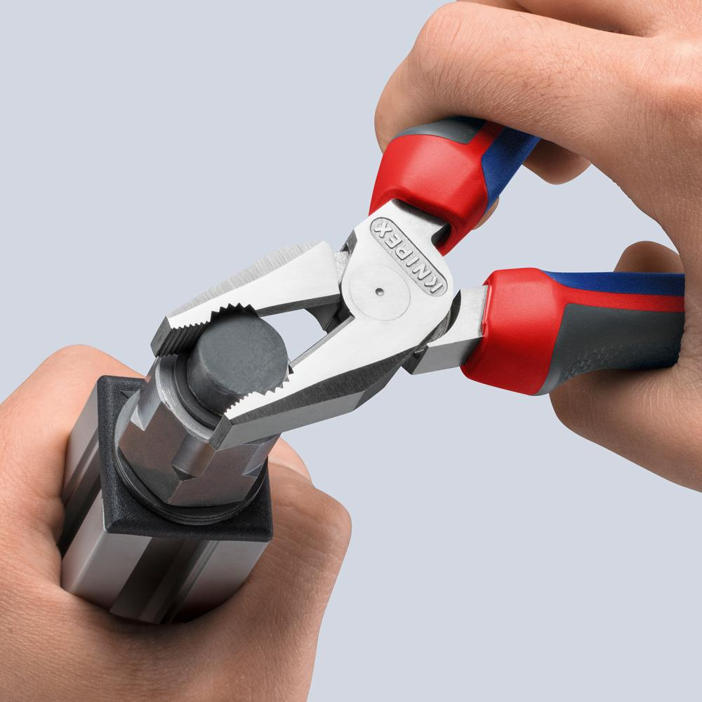 Kraft-Kombinationszange verchromt mitMehrkomponenten-Griffen180mm KNIPEX
