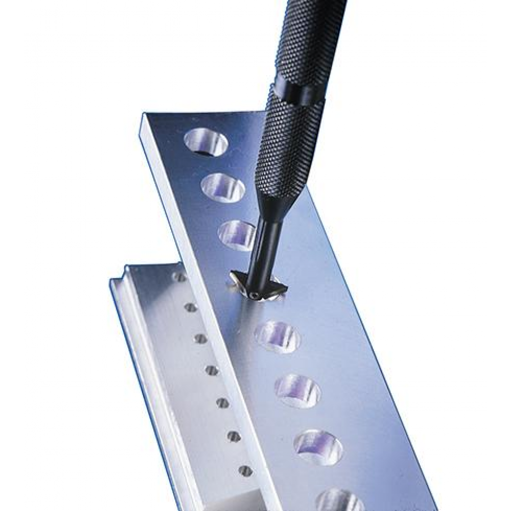Rückwärts-Entgrater für Bohrungen mit Hartmetallklinge IBT