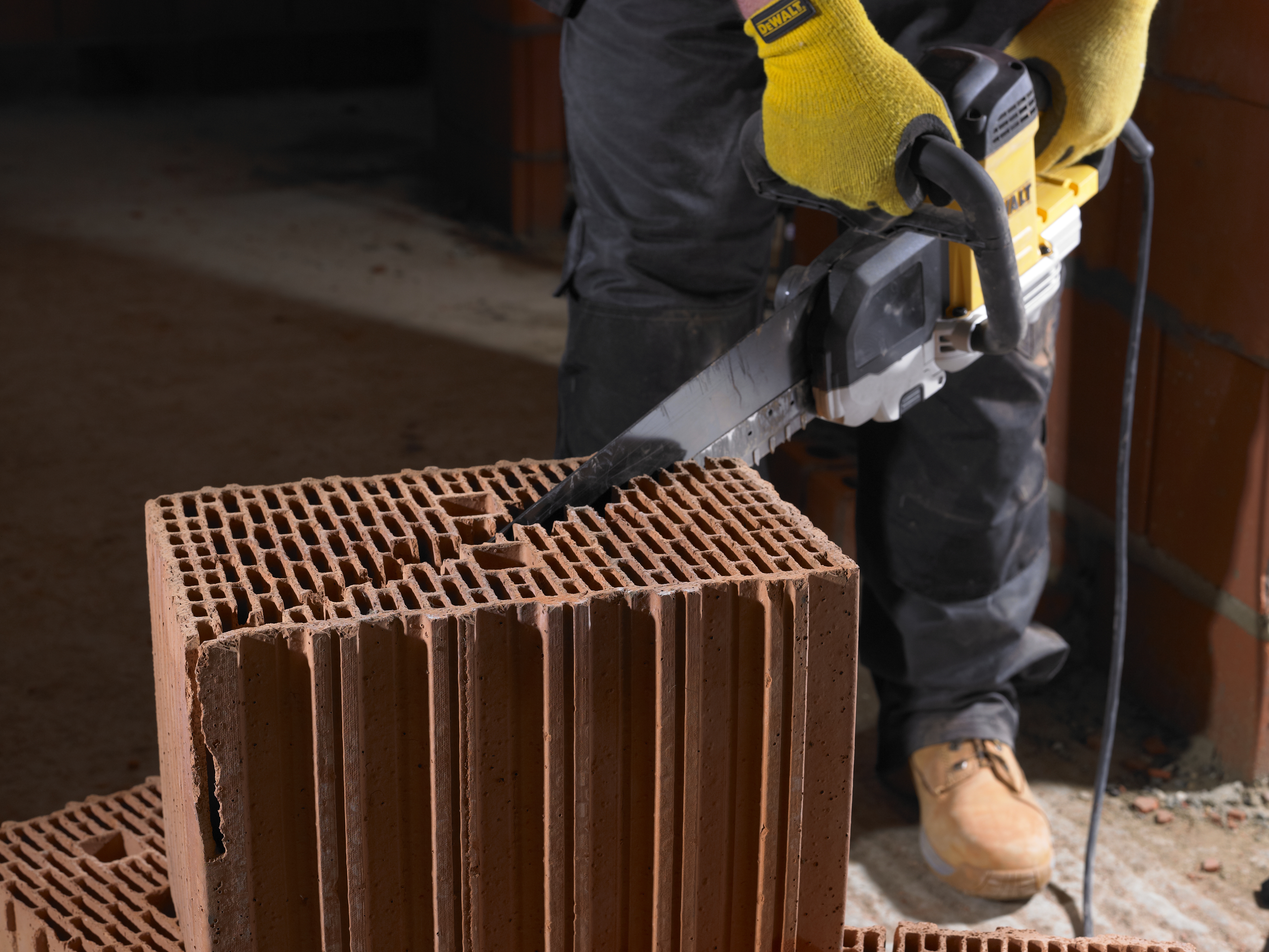 Dewalt DT2974-QZ,  Spezialsaegeblatt HM Poroton 430mm, Alligator® - Spezialsägeblätter, Arbeitslänge 430mm, Zahnmaterial: TCT