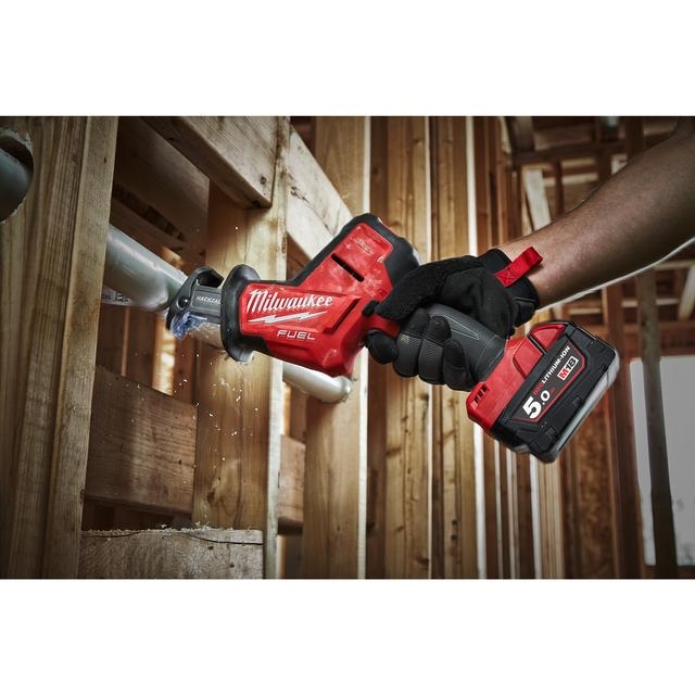 Milwaukee M18FHZ-0X FUEL™ Akku-Kompakt-Säbelsäge