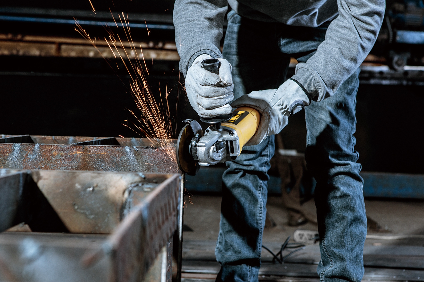 Dewalt DWE4117-QS,  Winkelschleifer 125 mm 950 Watt, Winkelschleifer 125 mm 950 Watt