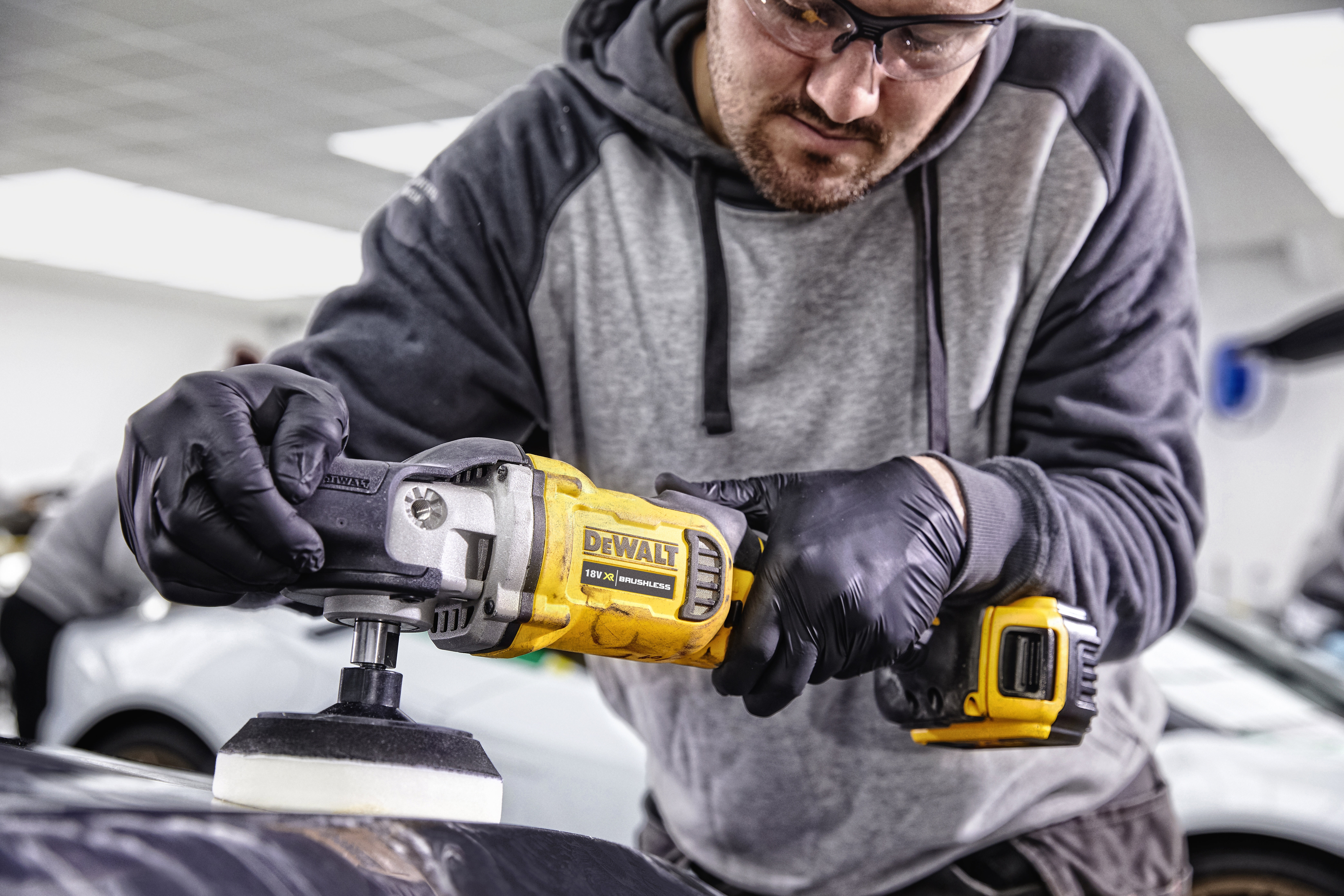 Dewalt DCM849N-XJ,  Akku-Rotationspolierer, 18 V, Basisv., 18 Volt Akku-Rotationspolierer (bürstenlos), Basisversion