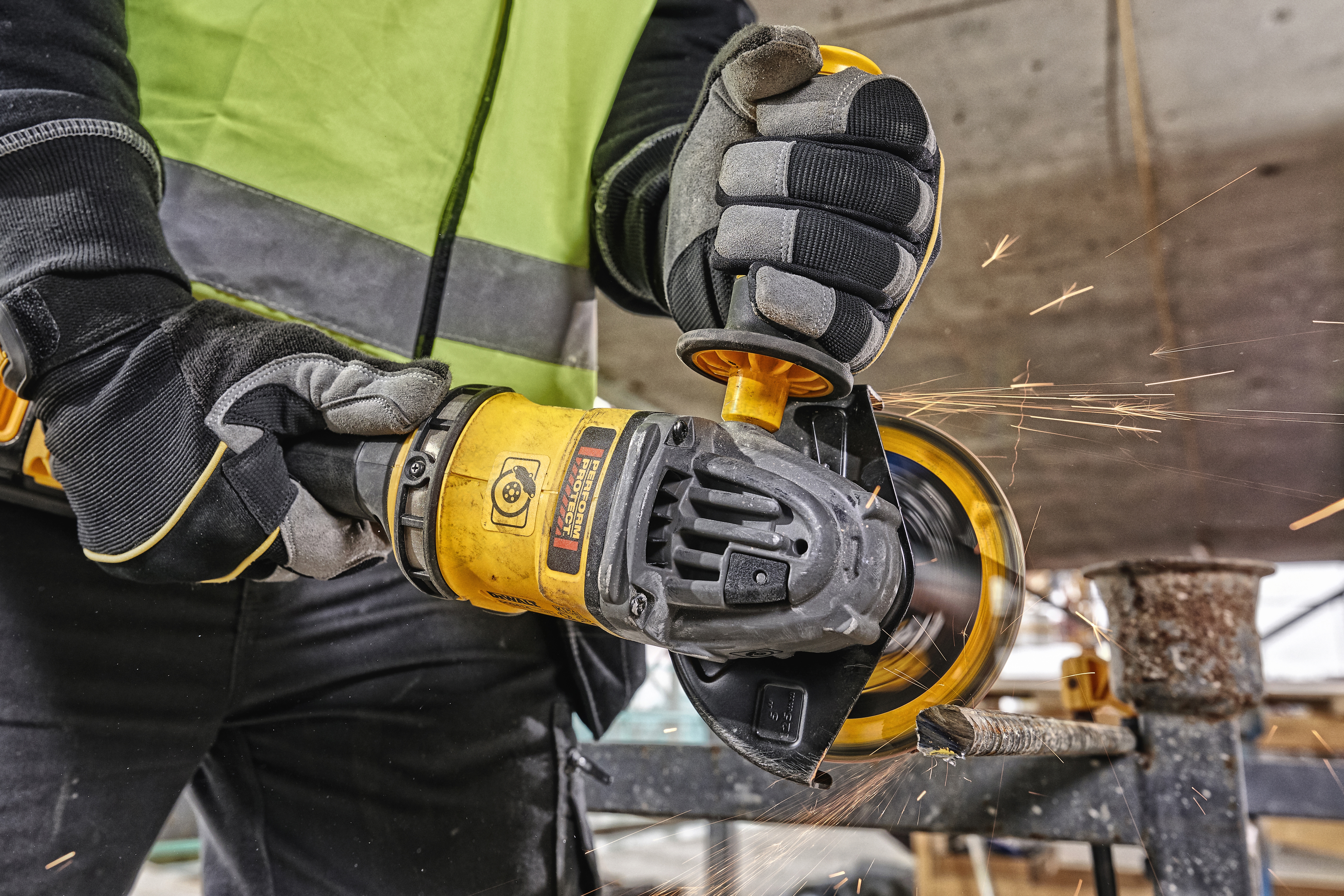 Dewalt DCG418NT-XJ,  Akku-Winkelschleifer,54V,Basisversion, 54 Volt Akku-Winkelschleifer 125mm (bürstenlos) - Basisversion