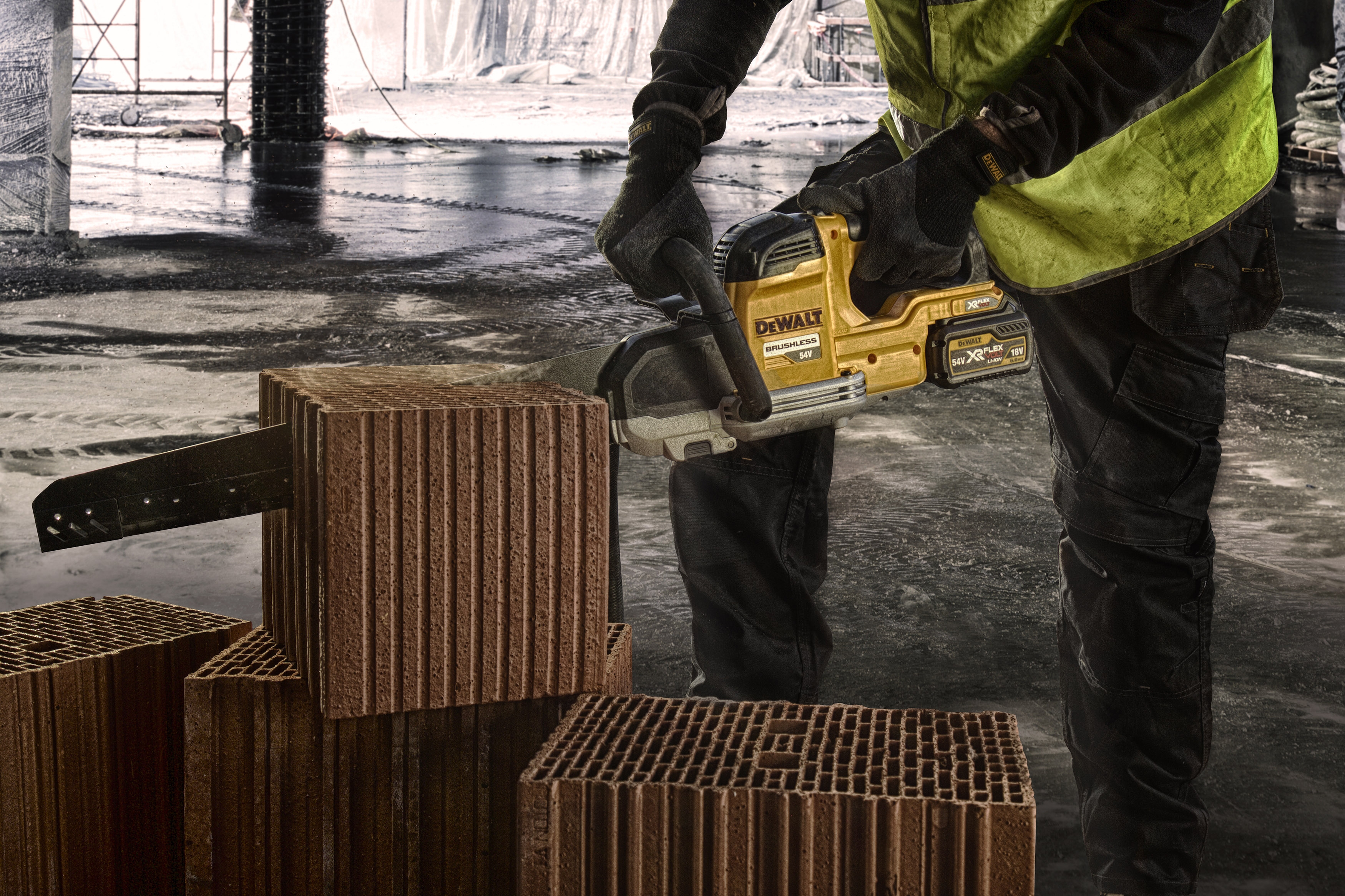 Dewalt DCS397N-XJ,  Akku-Spezialsaege, 54V, Basisv., 54 Volt Akku-Spezialsäge 430 mm (bürstenlos) - Basisversion