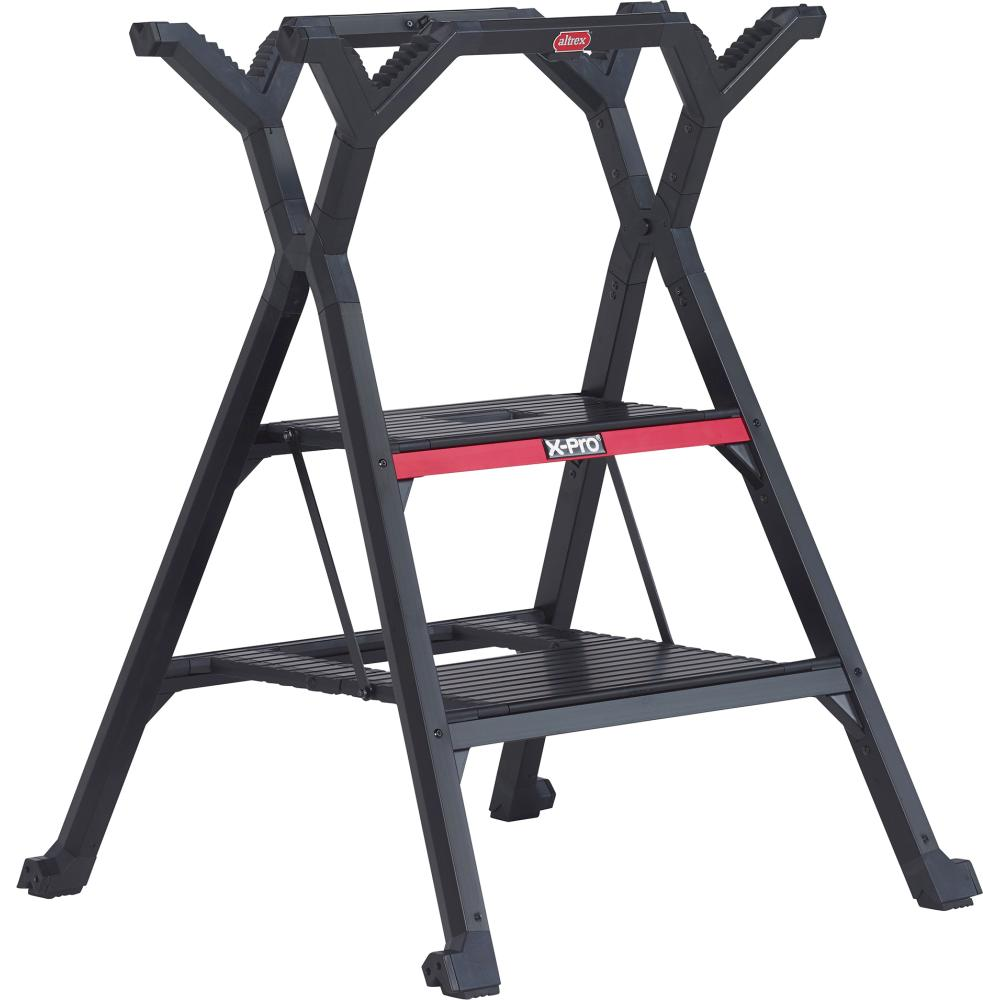 Stufenleiter und Werkbank X-Pro
