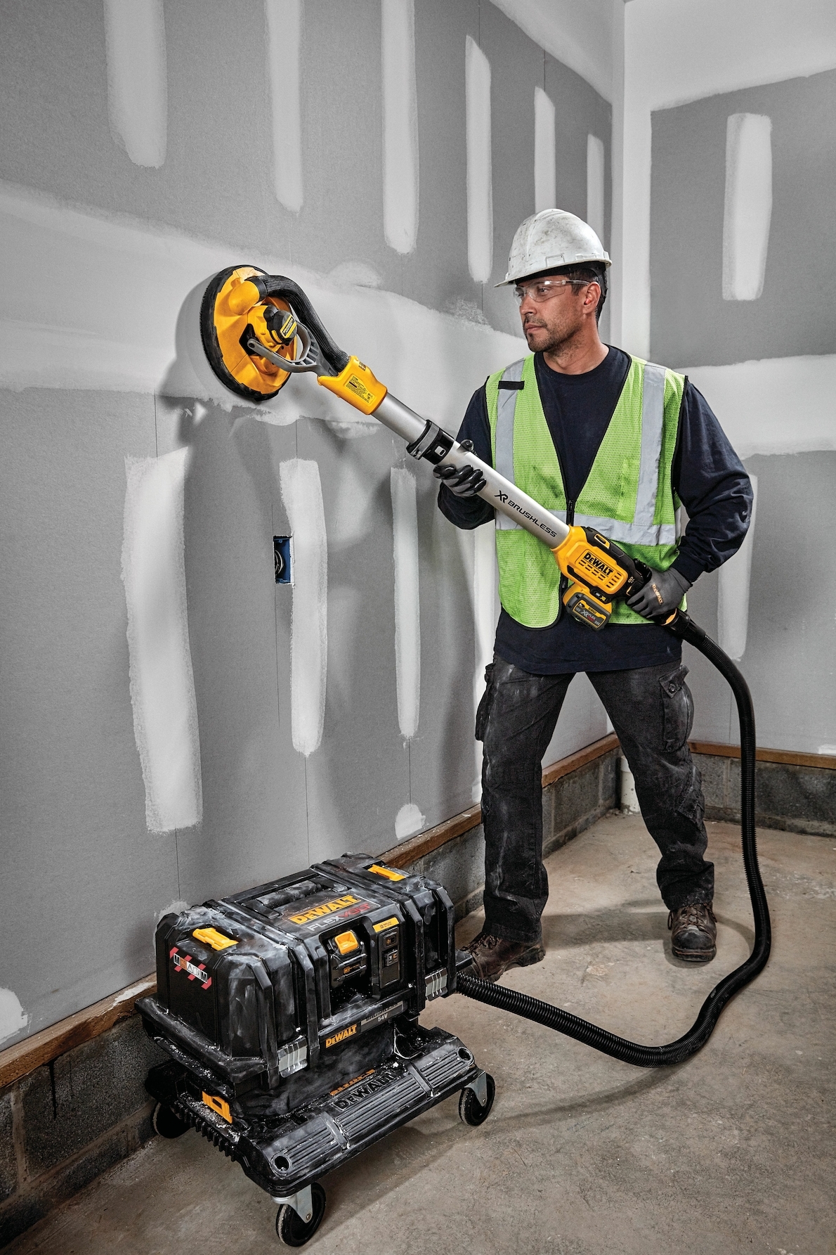 Dewalt DCE800NB-XJ,  Akku-Trockenbauschleifer,18 V, Basisv., 18 Volt Akku-Trockenbauschleifer (bürstenlos) - Basisversion mit Transporttasche